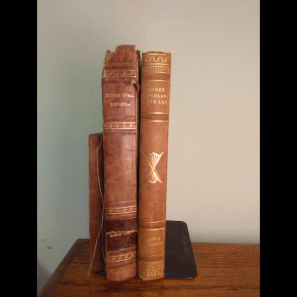 2/$25 VintageDecorative Swedish Books 1939, 1957